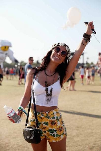 El festival de Coachella cerró su edición 2014 con los más divertidos estilos y hasta con tono tradicional y espiritual. Esta galería lo demuestra desde conejos de pascua, súper héroes y hasta celebridades irreconocibles. ¿Quieres ver más?: Las fotos que no te puedes perder