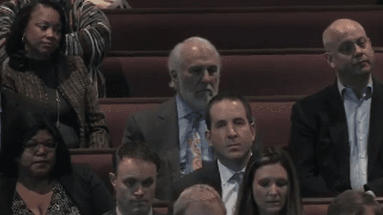 Popovich Gives Special Gift To Craig Sager's Son