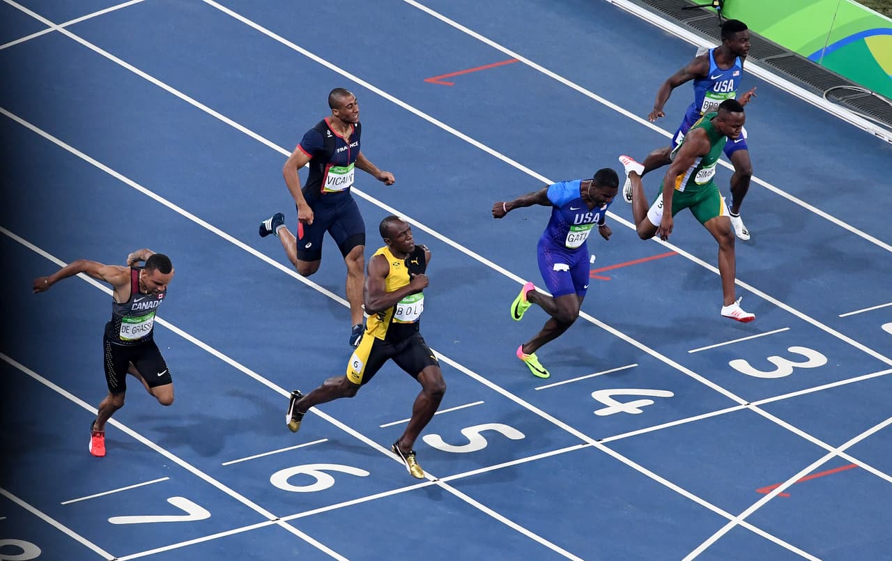 Los 100 metros representan el primer objetivo alcanzado en Rio 2016. Está latente la probabilidad de conseguir un triplete inédito si vuelve a ganar, como en Pekín 2008 y Londres 2012, las pruebas de 100, 200 y 4x100 metros.