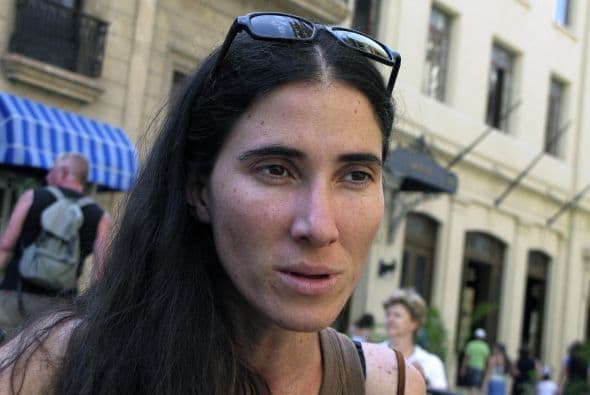 Yoani Sánchez fue detenida junto a otros opositores mientras trataban de obtener informes en un cuartel policial, en el popular barrio habanero Diez de Octubre, sobre unos disidentes arrestados la víspera, informó un bloguero cercano al gobierno cubano. Ver toda la información