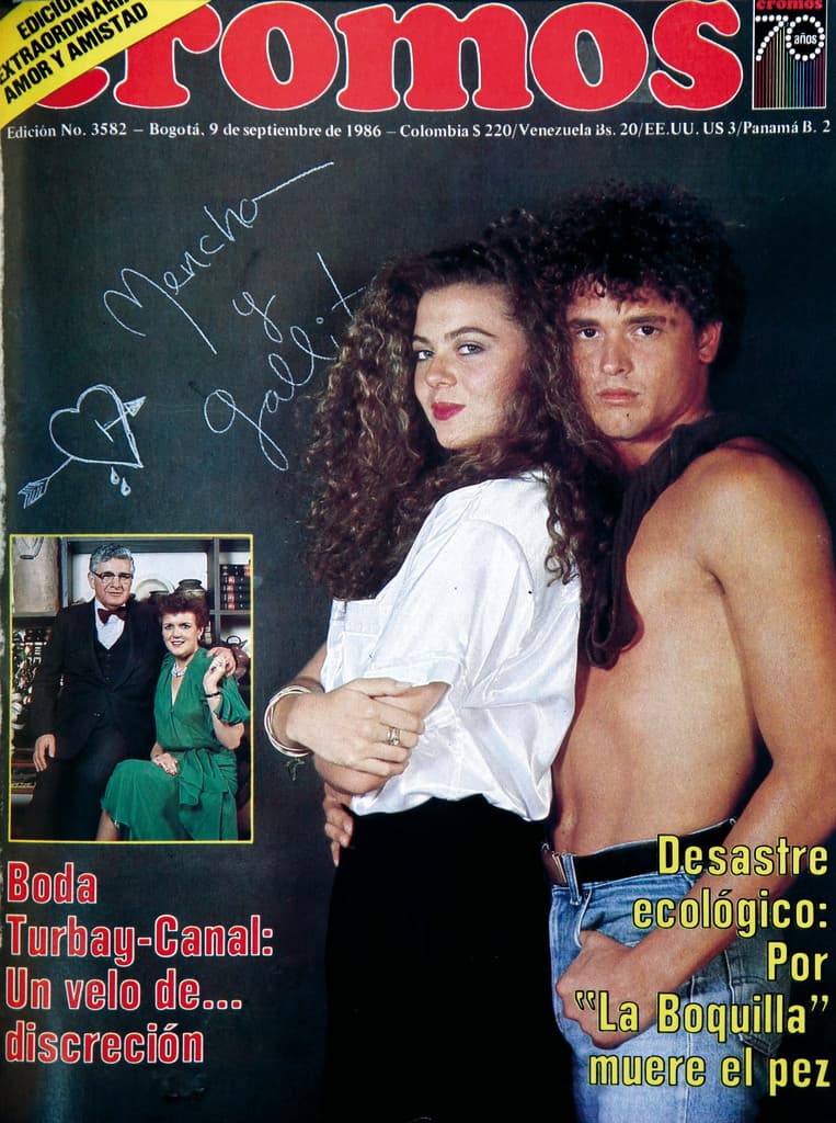 <b><a href="https://www.univision.com/famosos/la-historia-de-amor-y-la-dolorosa-ruptura-de-margarita-rosa-de-francisco-y-carlos-vives-fotos#ae6fe5da0000" target="_blank">Aunque al principio la actriz se negaba a besar al intérprete de 'La bicicleta</a></b>
<a href="https://www.univision.com/famosos/la-historia-de-amor-y-la-dolorosa-ruptura-de-margarita-rosa-de-francisco-y-carlos-vives-fotos#ae6fe5da0000" target="_blank">'</a>, la pareja terminó casándose el 20 de agosto de 1988, en Cali, Colombia.