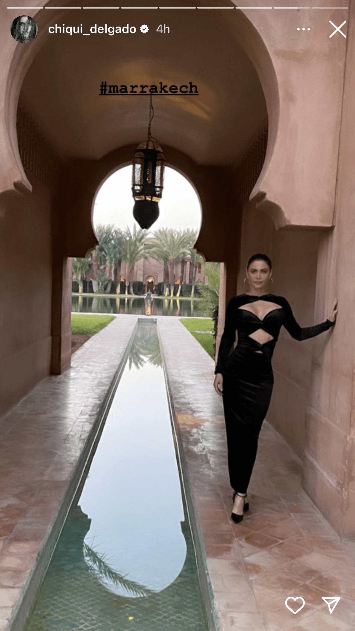 Pero esta vez no solo se dejó ver con ellos, sino que quedó demostrado que lo acompañaron junto a
<b><a href="https://www.univision.com/famosos/chiquinquira-delgado-hija-marielena-davila-cumpleanos" target="_blank">Chiqui Delgado y sus hijas. </a></b>
<br>