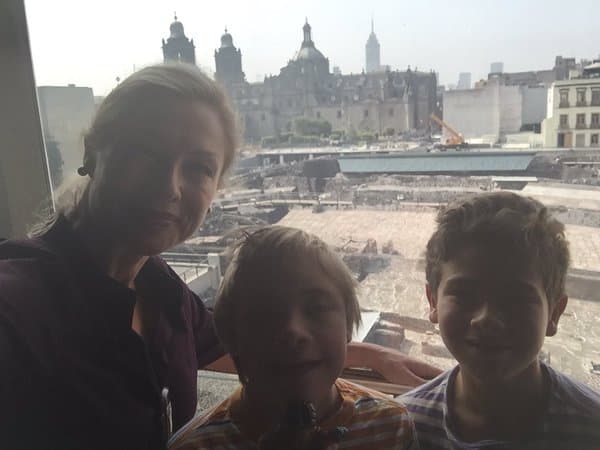 Asi que no sólo se ha realizado profesionalmente, también en su papel de mamá.