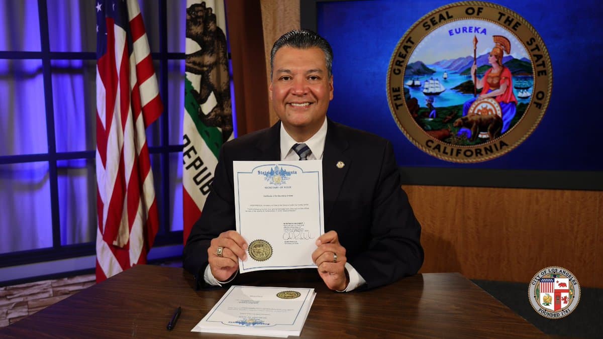 California impone récord de votación durante la pandemia de coronavirus