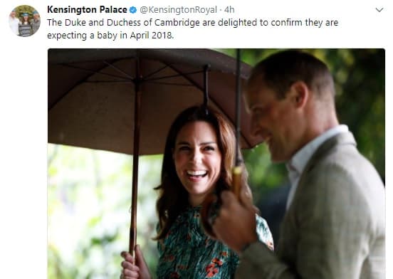 Los duques de Cambridge se caracterizan por tratar de mantener su vida privada lejos de los medios. Sin embargo, la cuenta oficial del
<b><a href="https://twitter.com/KensingtonRoyal/status/904633823664775168/photo/1?ref_src=twsrc%5Etfw&ref_url=https%3A%2F%2Fwww.telegraph.co.uk%2Fnews%2F2017%2F09%2F04%2Fduchess-cambridge-pregnant-third-child-kensington-palace-announces%2F">Palacio de Kensington</a></b>, compartió el pasado
<b><a href="https://twitter.com/KensingtonRoyal/status/920283076617494528/photo/1?ref_src=twsrc%5Etfw&ref_url=https%3A%2F%2Fwww.smooth.com.au%2Fentertainment%2Fkate-middleton-announces-due-date-baby-number-three">octubre</a></b> con sus más de un millón de seguidores en Twitter que el nuevo bebé real llegará en abril de 2018.