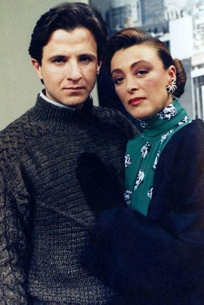 Palomo siguió actuando y ganó muchas seguidoras cuando encarnó a 'Juan del Diablo' en 'Corazón salvaje'.