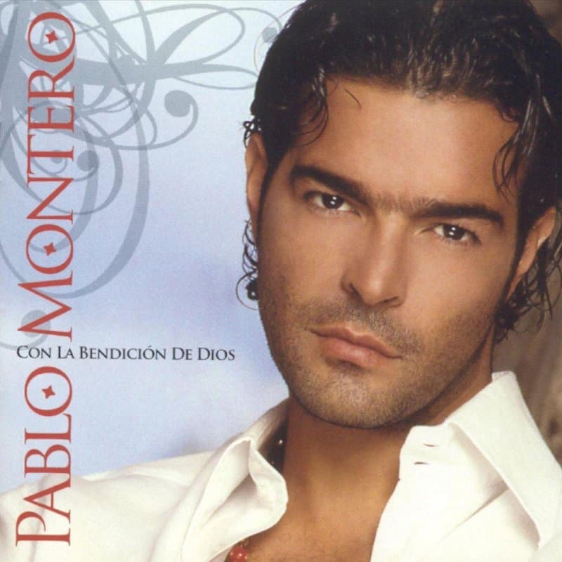 Pablo Montero inició su carrera musical en 1999 con el disco 'Dónde estás corazón'.