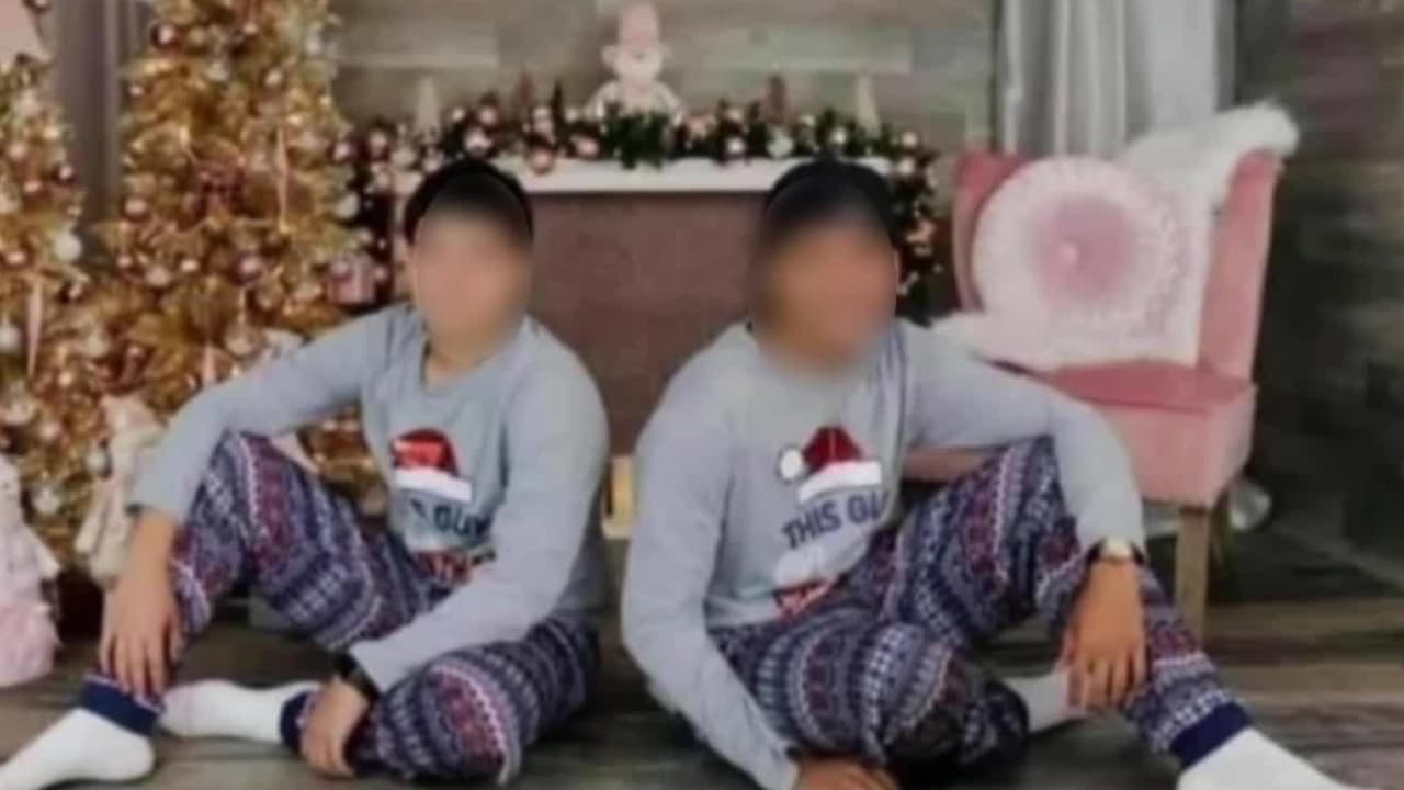 <b>Dos hermanos son acusados de abusar de una menor: la familia asegura que son inocentes</b>
<br>
<br>La niña aseguró a policías en Quintana Roo, México, que se encontraba caminando en una playa del hotel cuando dos hombres se la llevaron a la fuerza hacia una palmera. El hotel reportó los hechos y dos hermanos puertorriqueños resultaron detenidos.