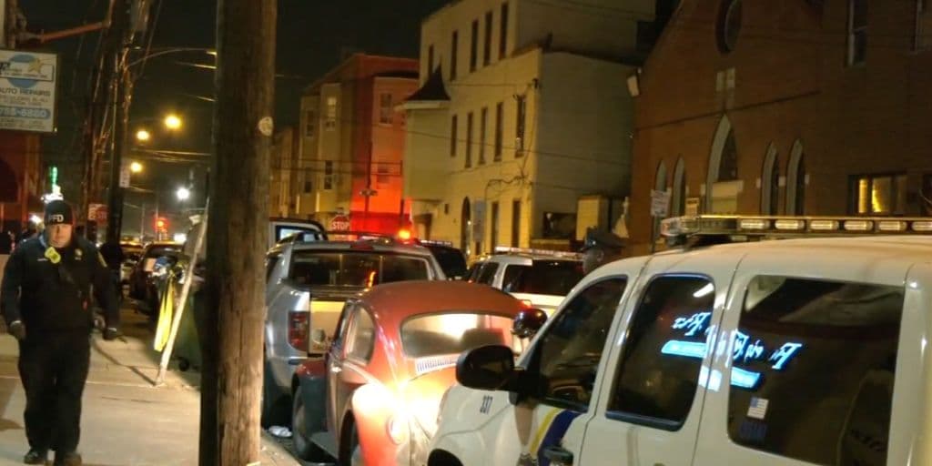 Autoridades investigan como asesinato hallazgo de cuerpo golpeado