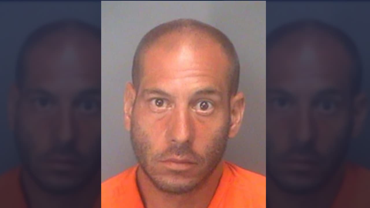 "Soy el próximo asesino en serie”: Vagabundo tras ser detenido en St. Petersburg 