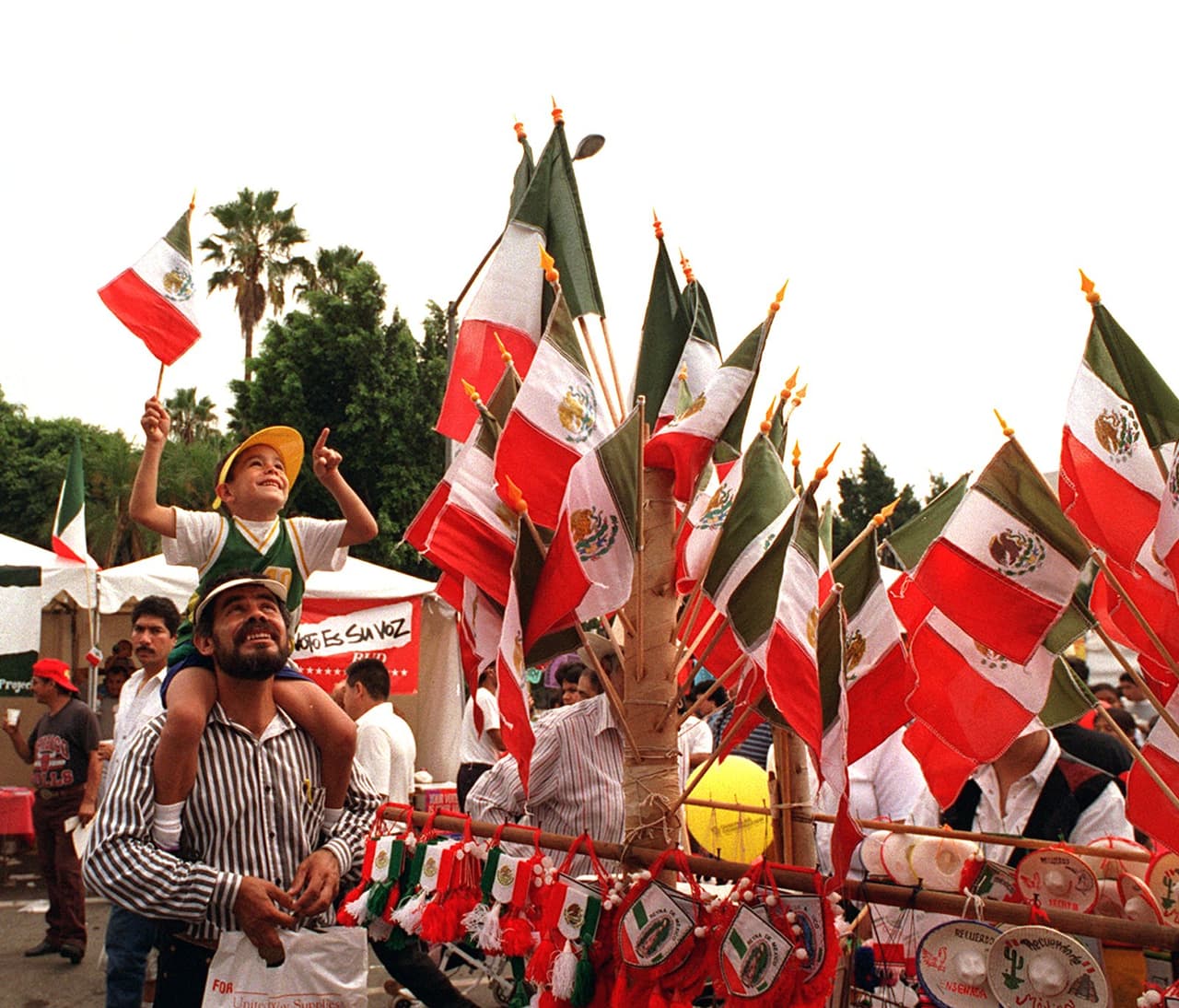 El comité Mexicano Cívico Patriótico de San Francisco, en colaboración con el Cónsul de México en San Francisco y la Federación Jalisciense, te invita a la celebración de El Grito de Independencia este domingo 15 de septiembre. La fiesta comienza a las 5:30 pm enfrente del Ayuntamiento de la ciudad. Haz clic 
<a href="http://latinbayarea.com/wordpress/event/2019-el-grito-san-francisco/" target="_blank">aquí</a> para más información.