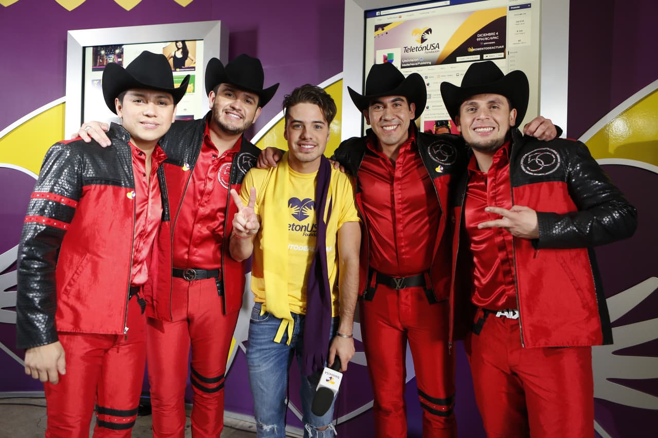 Calibre 50 en Teletón USA 2015