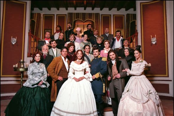 En 2003 se hizo una nueva versión del melodrama titulado ‘Amor real’, con 
<a href="https://www.univision.com/famosos/adela-noriega-donde-esta-a-que-se-dedica-fotos">Adela Noriega</a>, Fernando Colunga y Mauricio Islas como los protagonistas.