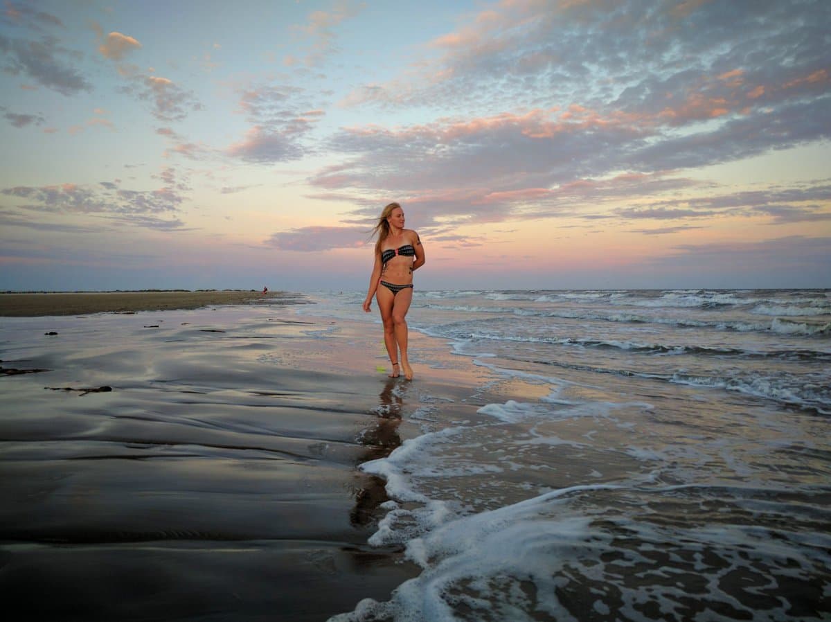 La peleadora que representa a Perú lanzó 230 golpes a su oponente Priscila ‘Pedrita’ Cachoeira y la dejó fuera de actividad seis meses.