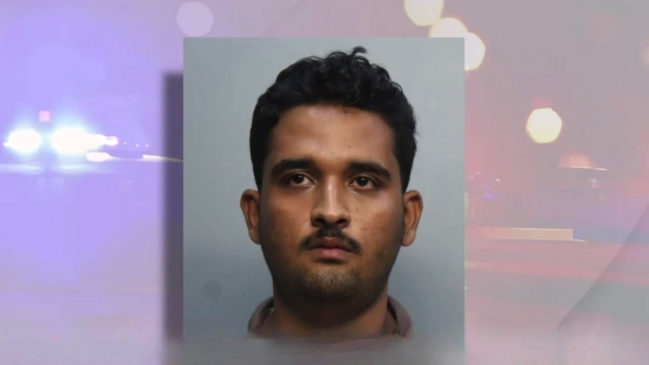 Arrestan a hombre acusado de buscar tener relaciones con menores de edad