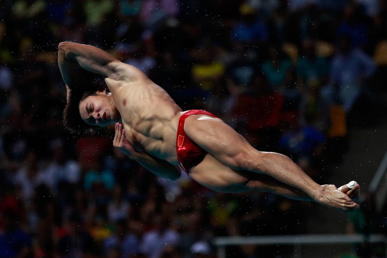 Yuan Cao se llevó el oro en trampolín de tres metros,