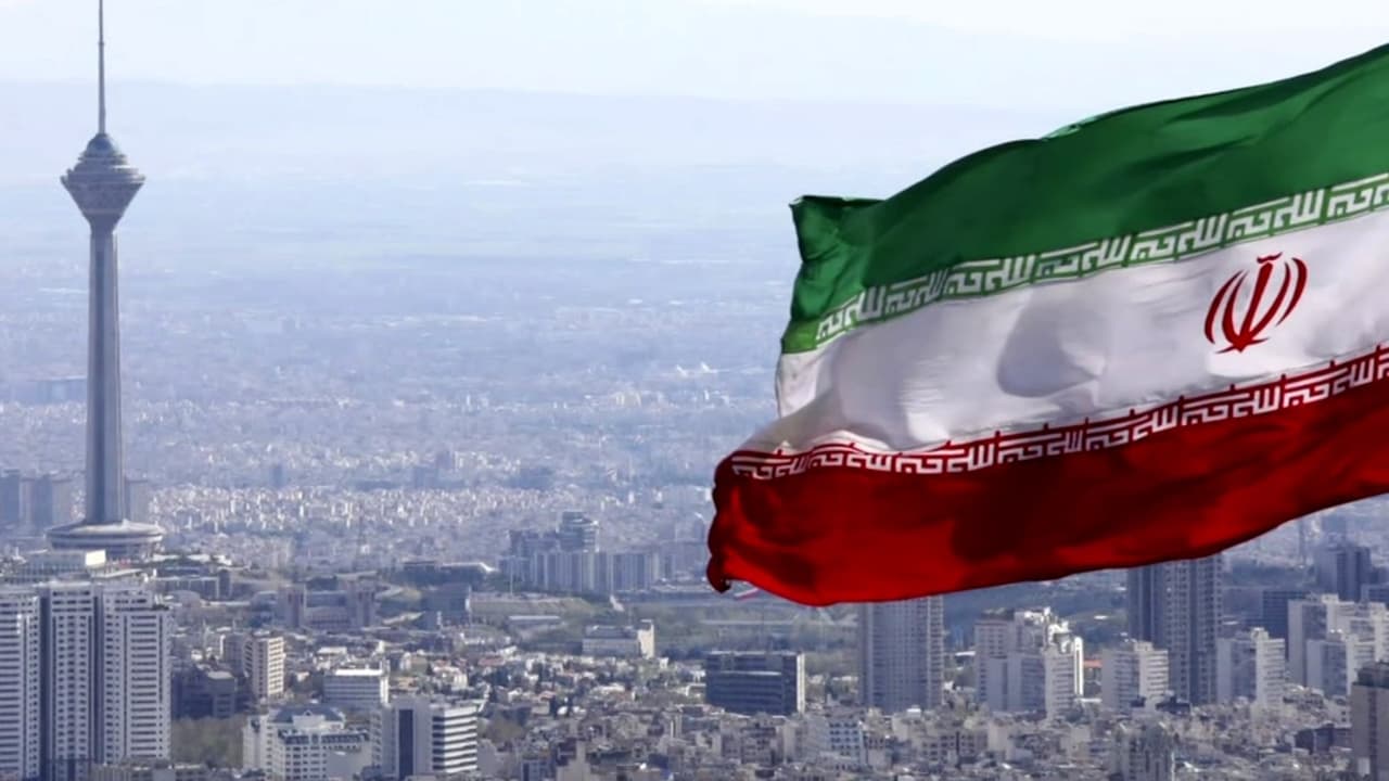 Trump anuncia posible acuerdo de paz con Irán y reapertura del estrecho de Ormuz