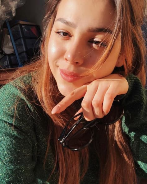 Pero por lo pronto Danna Paola se encuentra, para alivio de sus enamorados, soltera y sin compromisos.