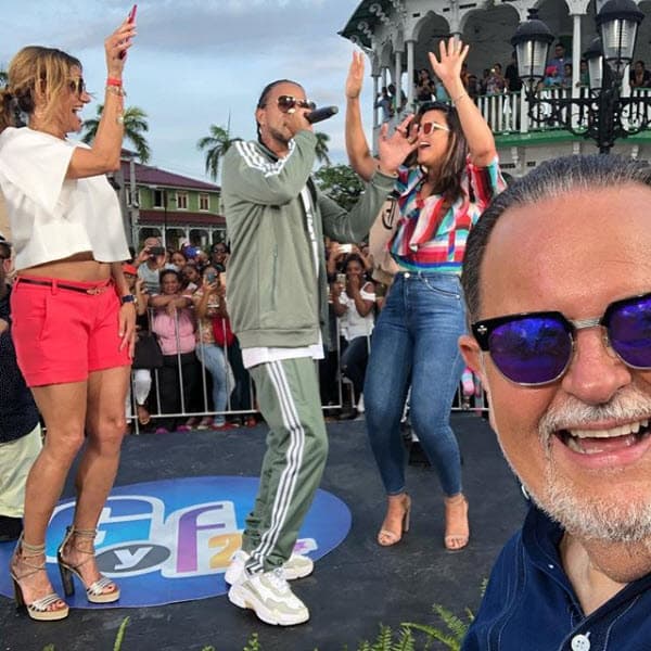 Mozart La Pare interpretó su exitoso tema "Mujeres".