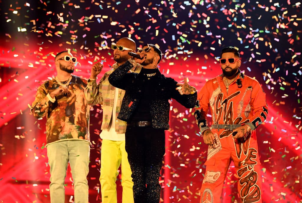 Así fue el espectacular cierre de los Latin AMAs 2023.