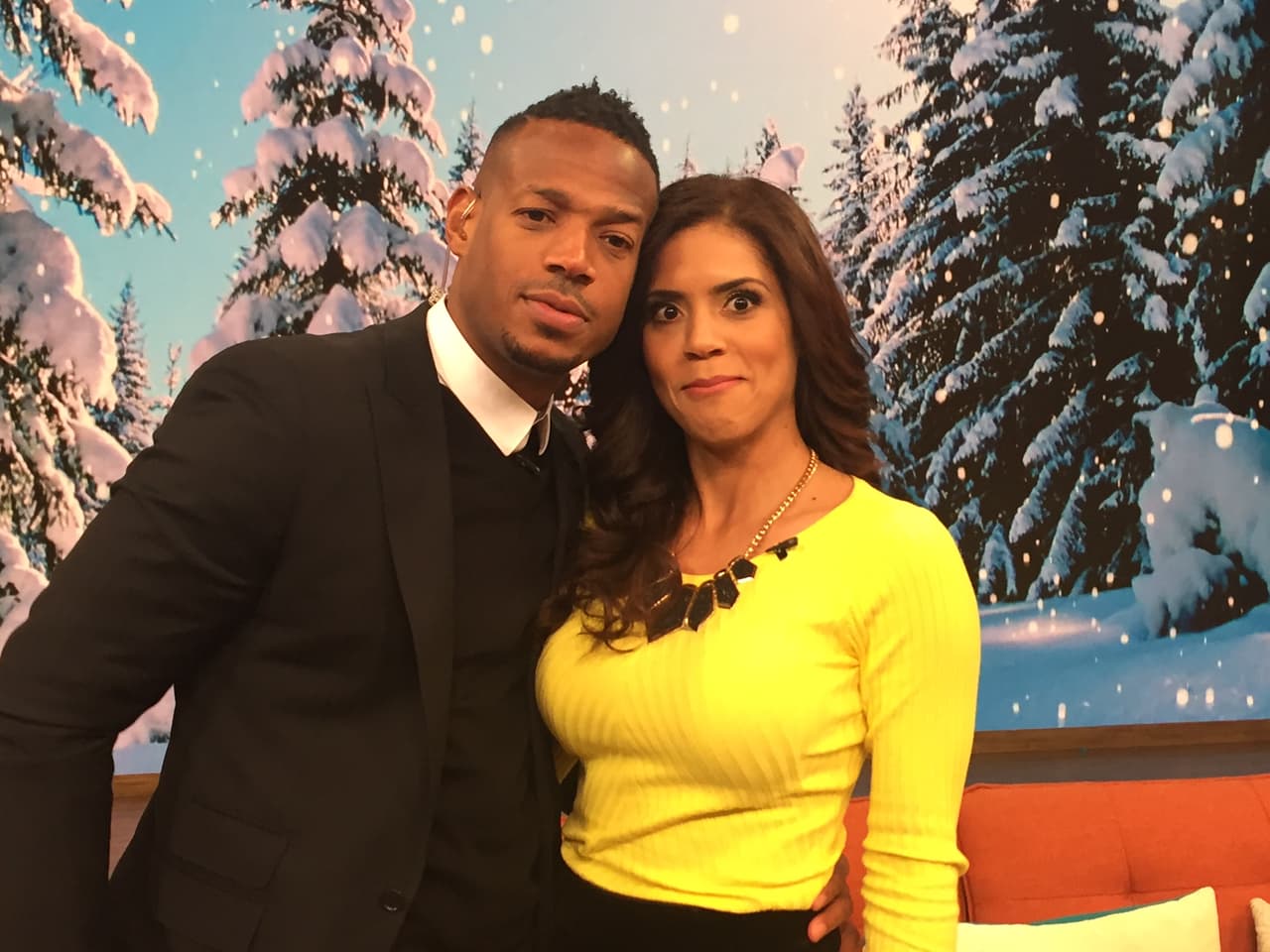 El actor llegó feliz, listo para alborotar la casita y a nuestros conductores.