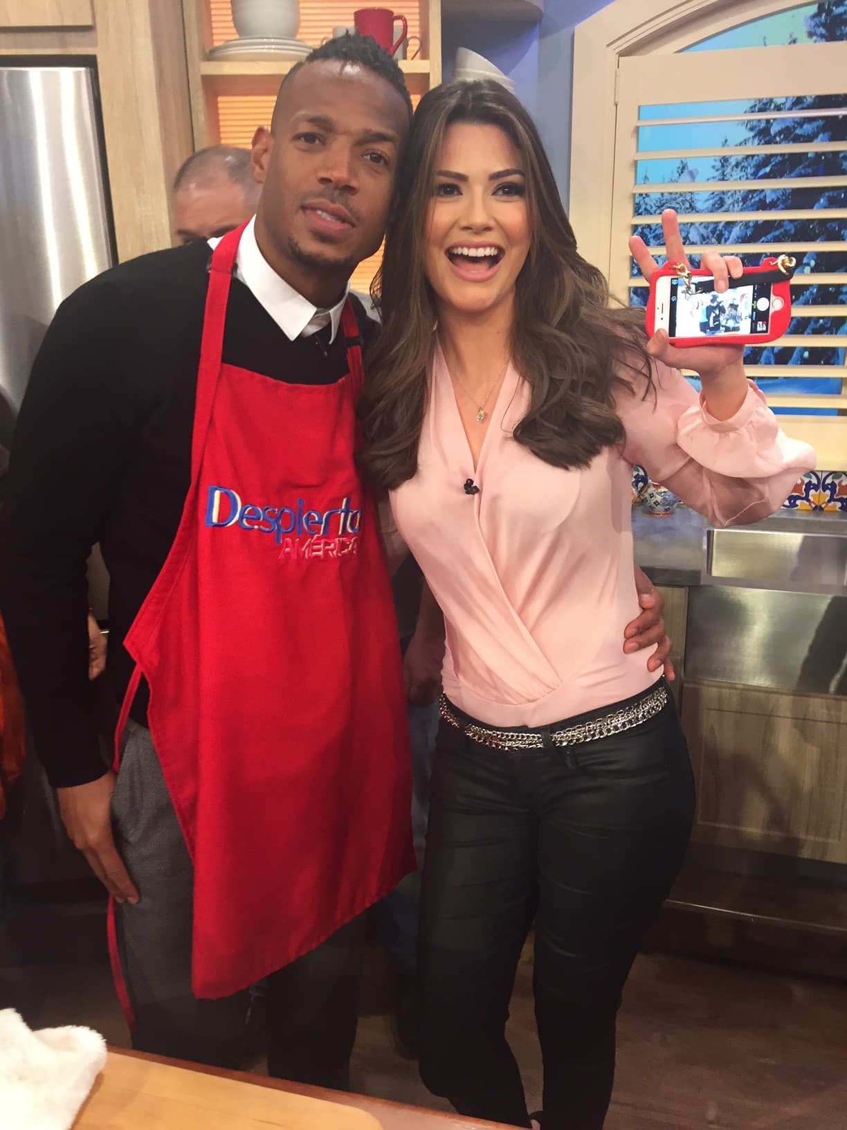 Marlon se despidió de nuestros conductores y prometió volver pronto a casa.