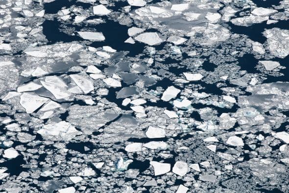 Este invierno frío, intenso y prolongado ha causado el congelamiento de más del 88% de las aguas de los Grandes Lagos en el Medio Oeste acercandóse a la cifra récord de 95% alcanzada en febrero del 1979.¡Recorre las hermosas imágenes!