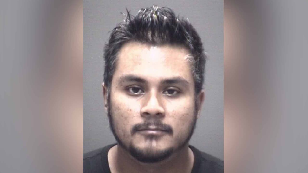 Ryan Garcia, 29 años, enfrenta cargos por conducir bajo la influencia del alcohol y por resistirse al arresto.