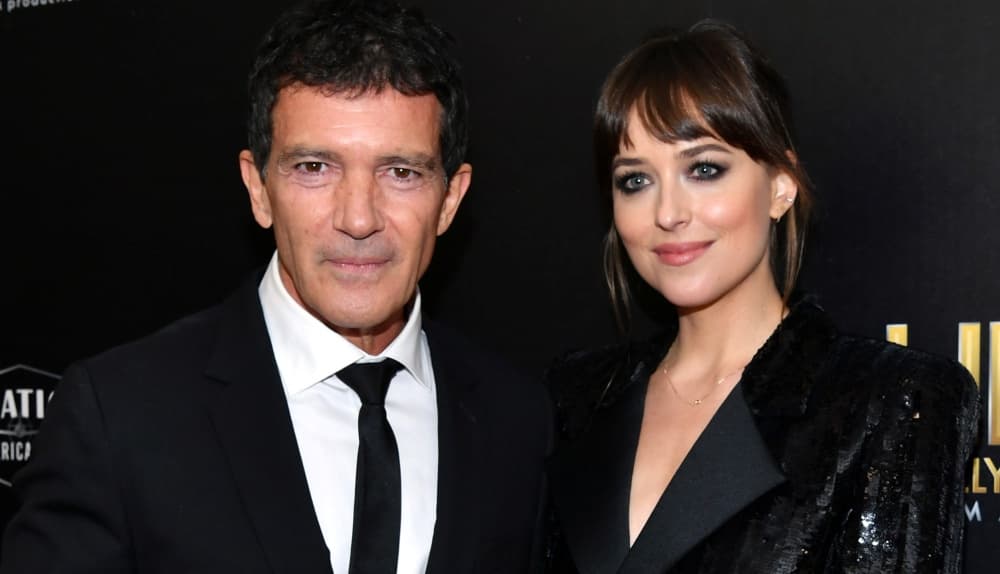 Antonio Banderas es como un padre para Dakota Johnson, ya que la actriz debutó en su película 'Crazy in Alabama'