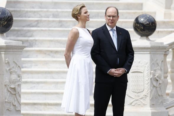 Su otro combate es el medio ambiente. "Hay que salvar al Mediterráneo que está seriamente amenazado", advertía cuando cumplió 50 años, el mismo día en que exaltaba "el vínculo particular" que desde hace siete siglos une al Príncipe con el pueblo monegasco.