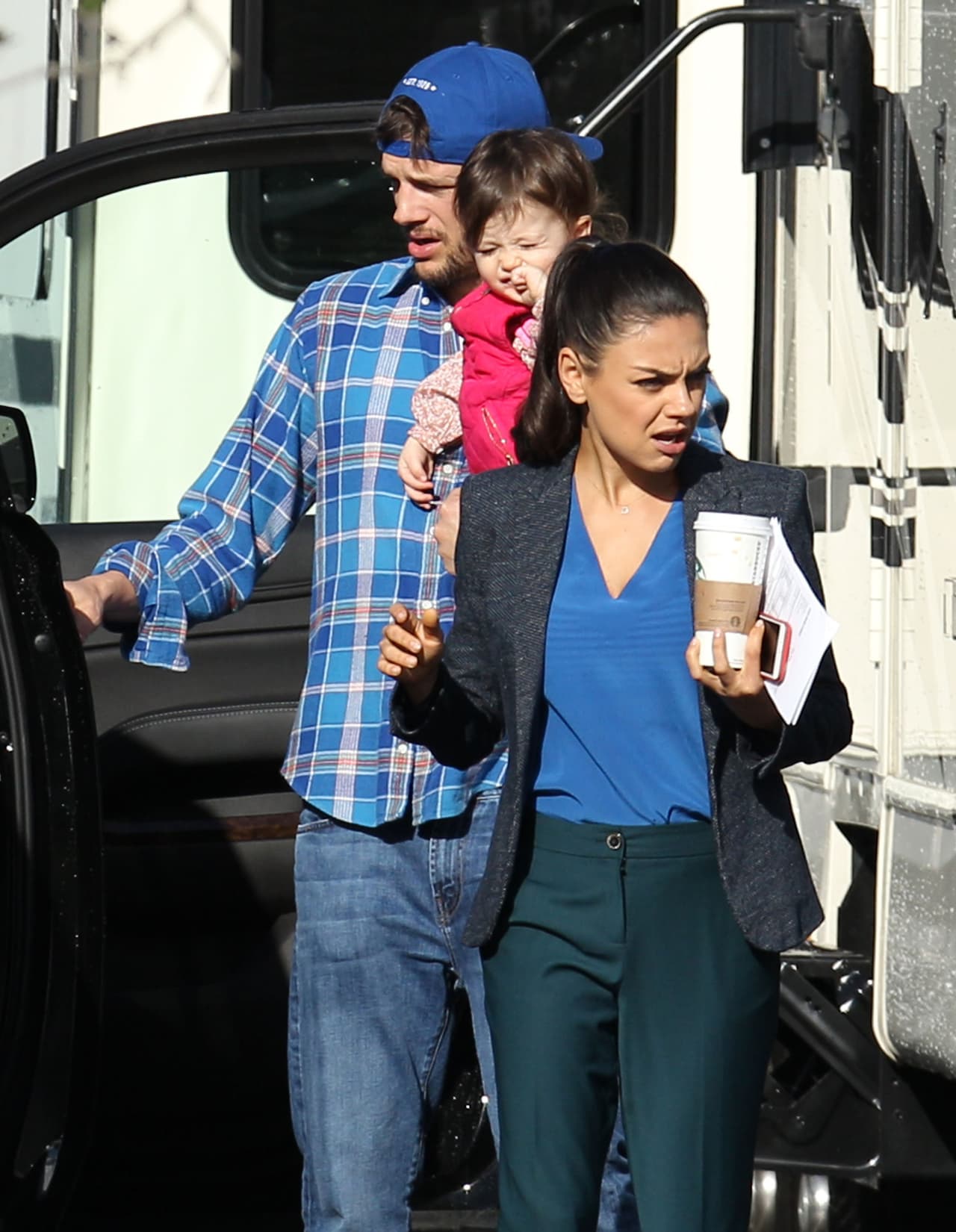 Pero cuando la actriz se alejó, la nena se puso inquieta.