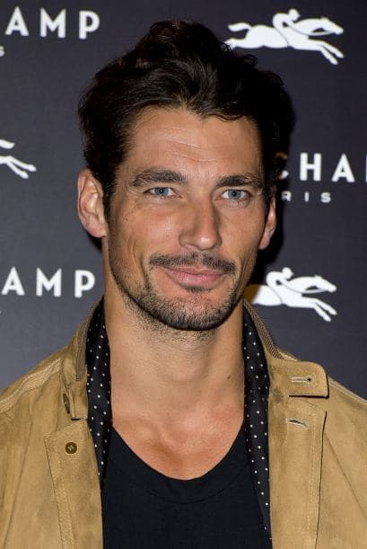 Mira lo mejor del modelo en eventos. Mira aquí más videos de Chismes.