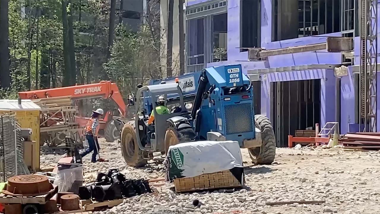 ¿Cómo reclamar una compensación por un accidente laboral en Carolina del Norte? 