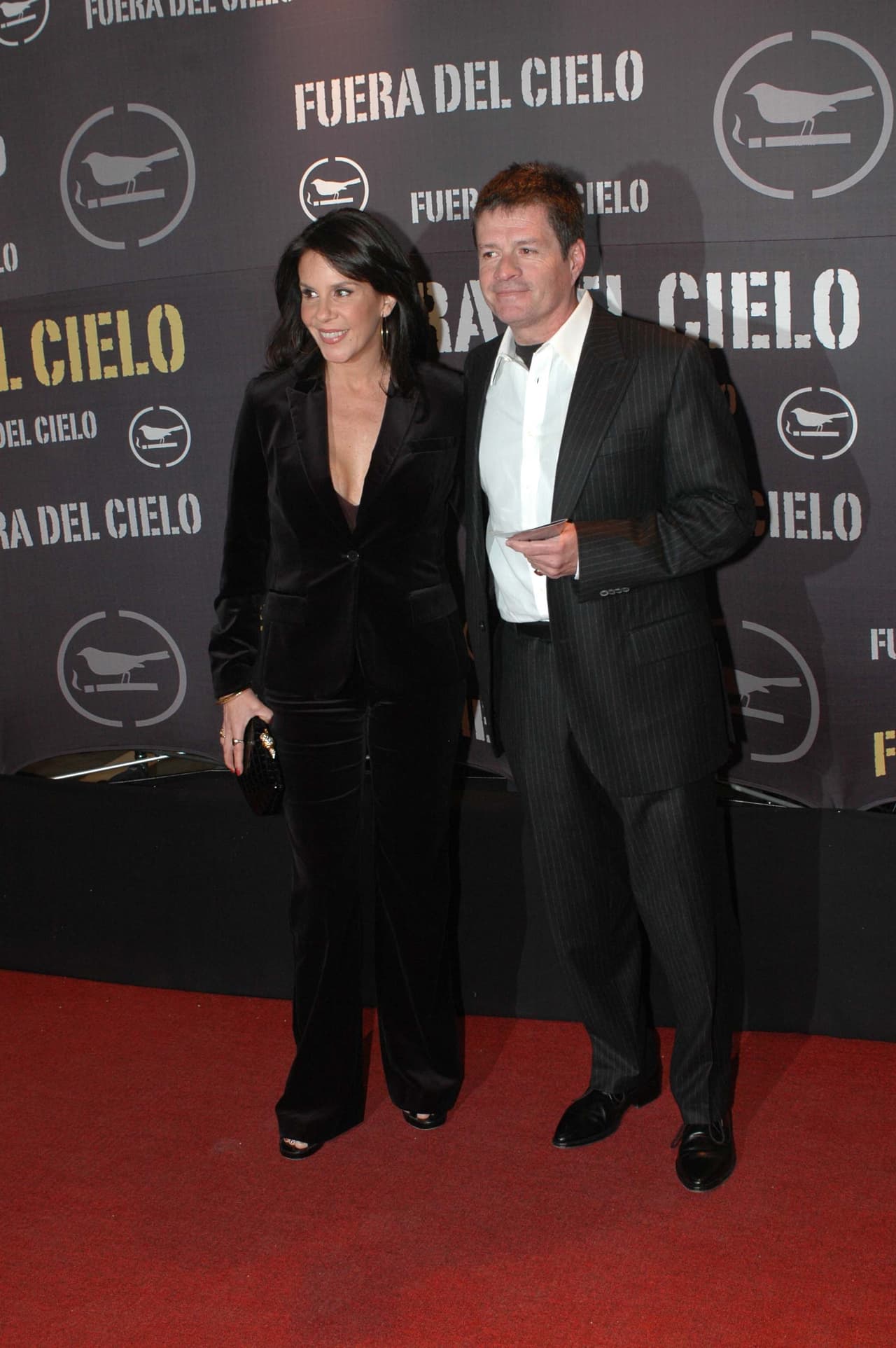 En el año 2011 
<b><a href="http://www.univision.com/temas/rebecca-jones">Jones</a></b> y 
<b><a href="http://www.univision.com/temas/alejandro-camacho">Camacho</a></b> terminaron su matrimonio tras 26 años de matrimonio. Actualmente su amistad sigue en pie.