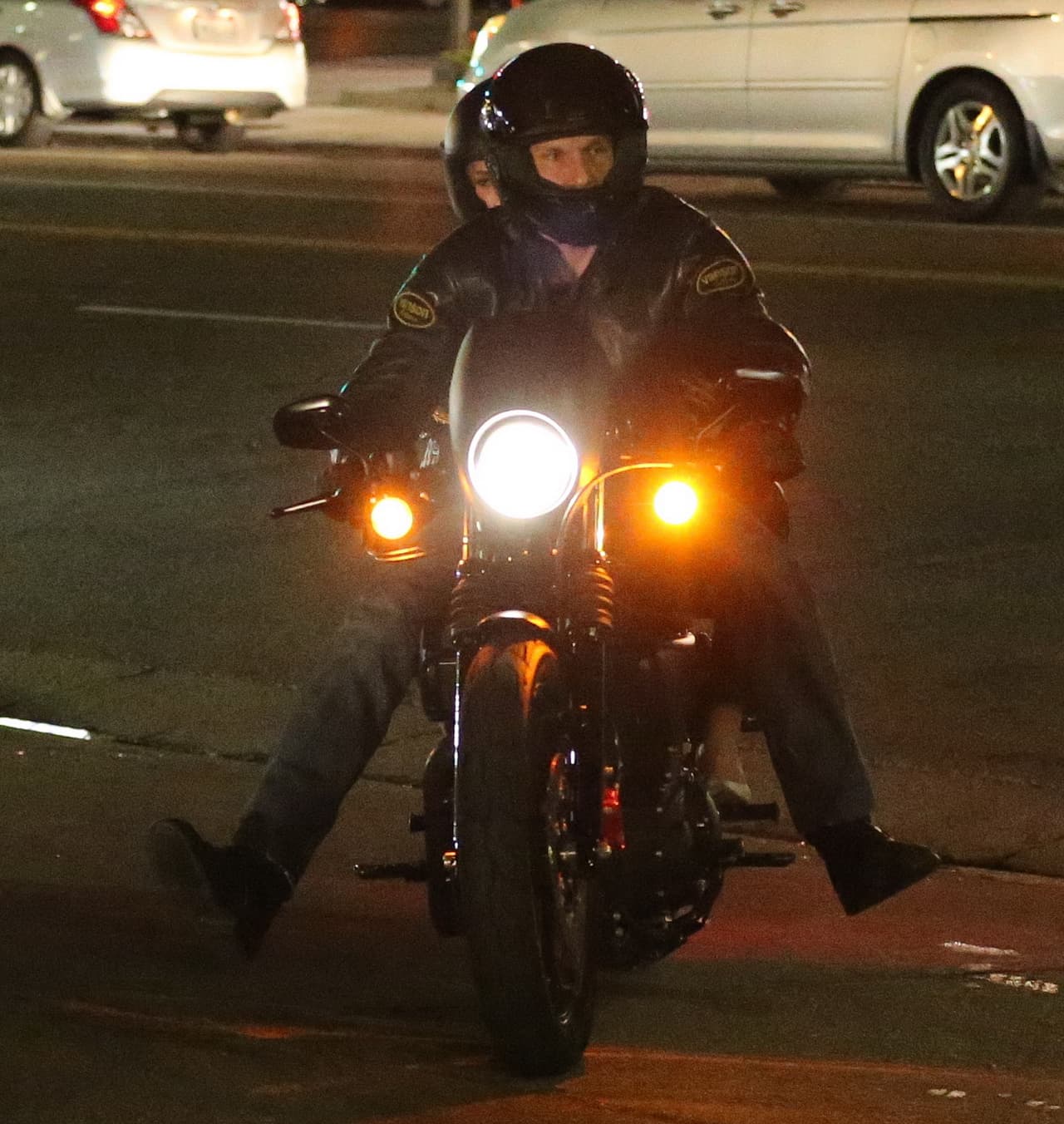 Pero la parejita salió pronto de ahí.