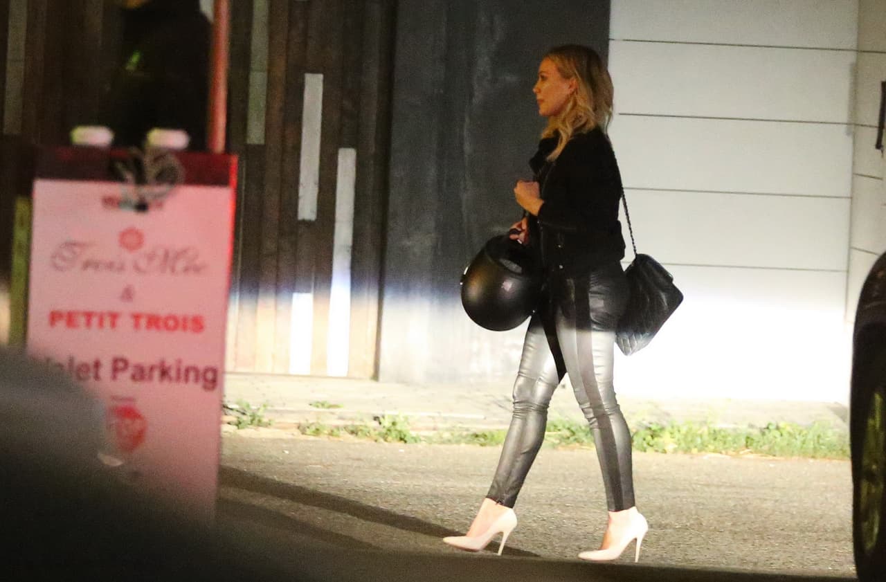 Hilary Duff fue vista en una 'date' con un nuevo chico.