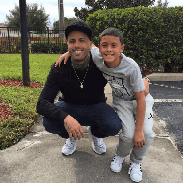 Pero el corazón de este cantante está compartido con sus hijos.