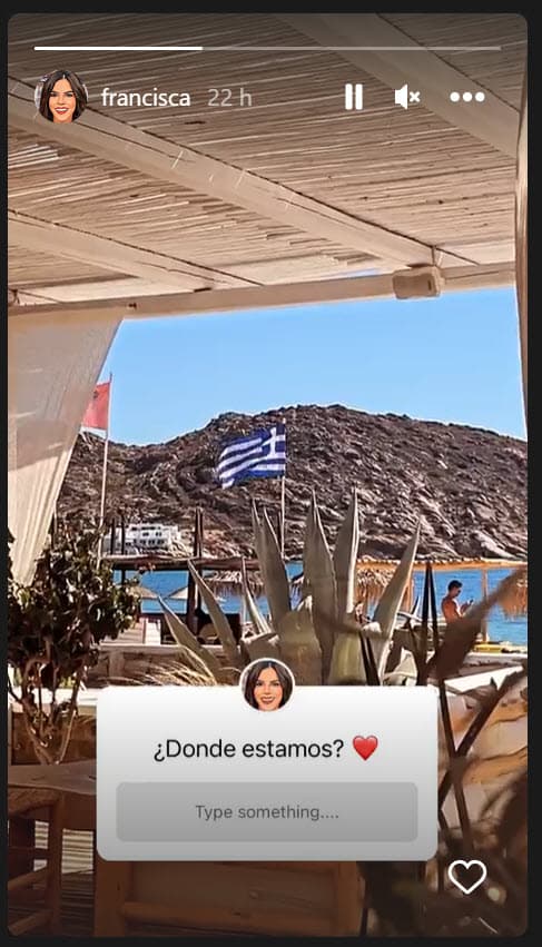 Entre las primeras fotos y videos, pareció que la dominicana había viajado sola con su marido, pero a horas de la noche del domingo 25 de septiembre sorprendió con una noticia. 
<br>