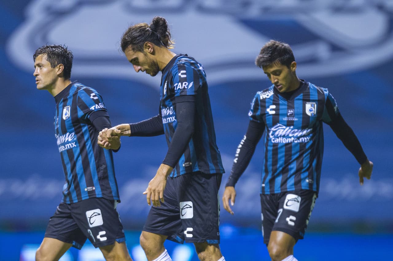 Sebastián Sosa (45+1’) se valió de un contragolpe para rematar desde el corazón del área.