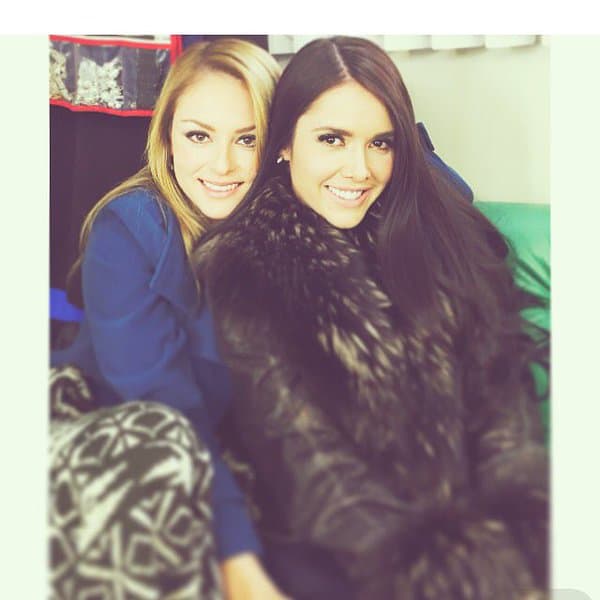 Es una belleza única y llena de talento.