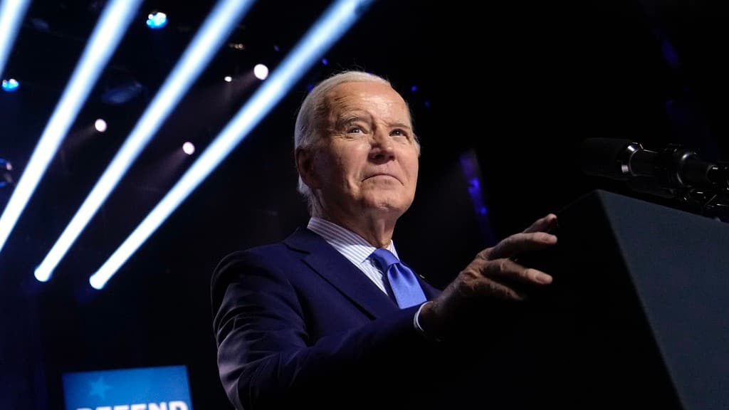 El presidente Joe Biden habla durante un evento en el campus de la Universidad George Mason en Manassas, Virginia, el martes 23 de enero de 2024, para hacer campaña por el derecho al aborto, un tema principal para los demócratas en las próximas elecciones presidenciales.