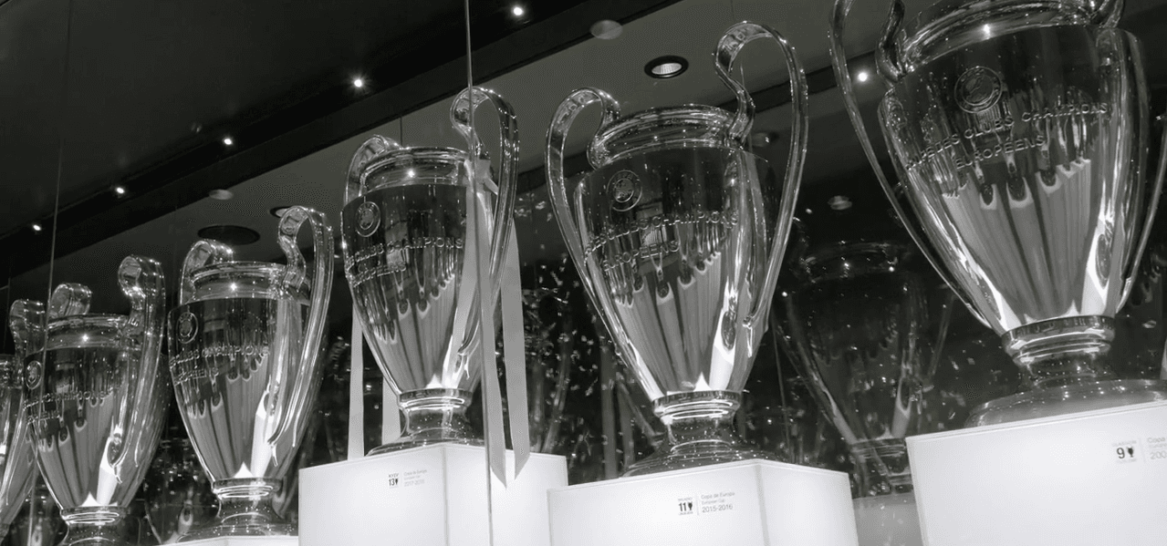 En el tour se aprecian las 13 copas de Europa que tiene el Real Madrid, el más ganador del viejo continente.