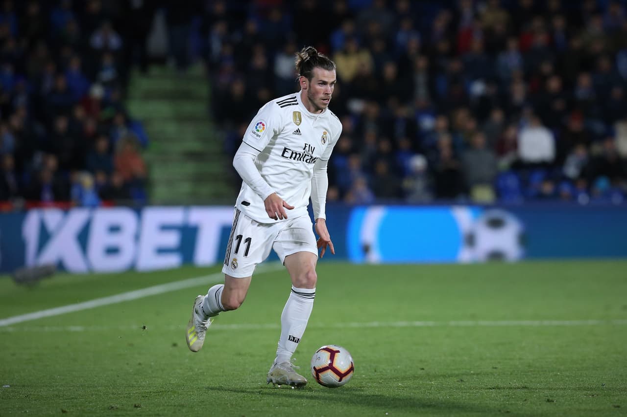 Las pláticas con el delantero galés, Garret Bale, se han complicado, por lo que su salida del Real Madrid al Tottenham sería algo extraordinario.