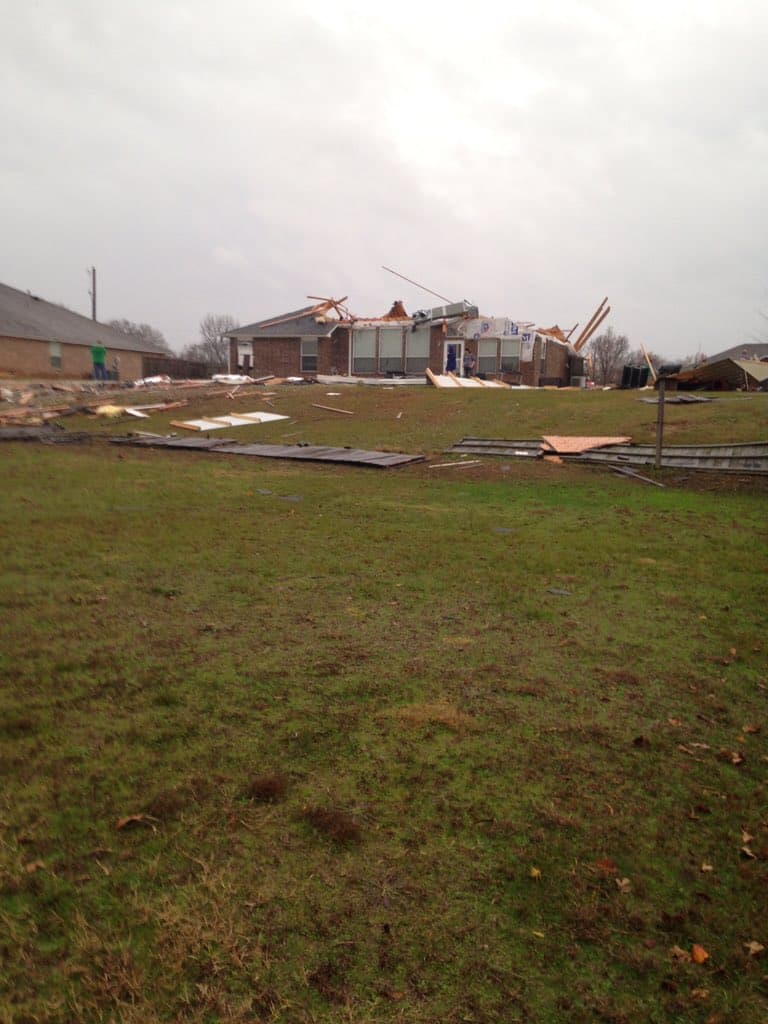 Fuertes tormentas dejaron daños al este de Texas