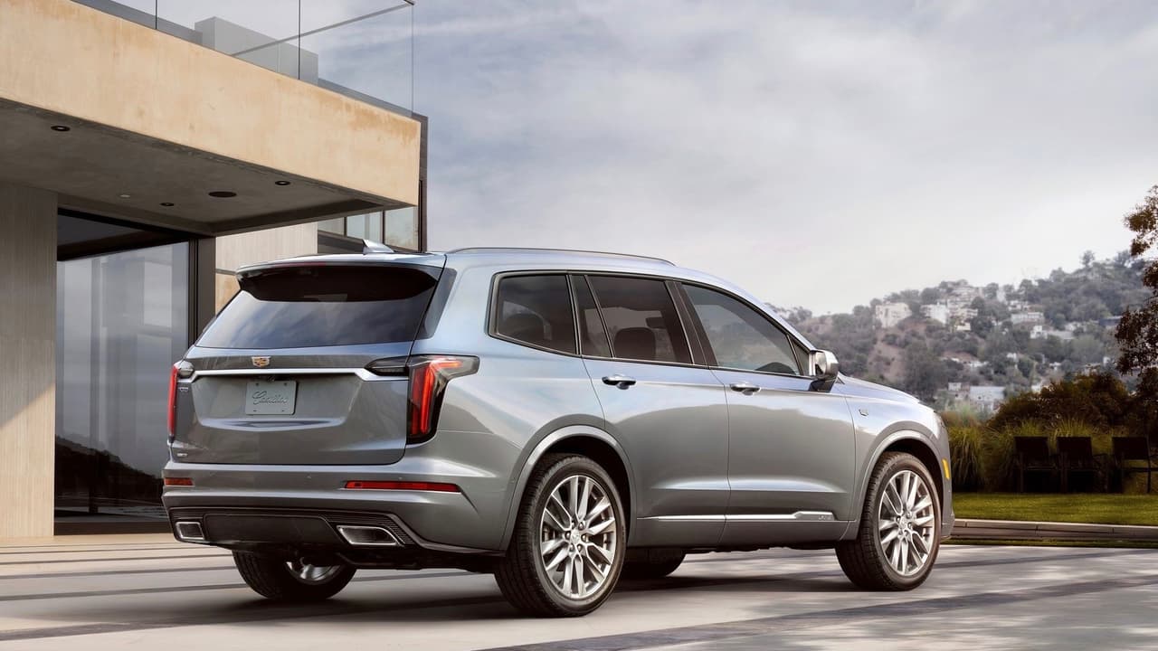 La nueva Cadillac XT6 2020 comensará a ser construida en la 
<b>primavera de 2019 </b>en planta de General Motors situada en la ciudad de Spring Hills en el estado de Tennessee, inaugurada en 1988 para la construcción de los modelos de la desaparecida marca Saturn. Sus precios serán anunciados cerca de la fecha del inicio de las ventas.