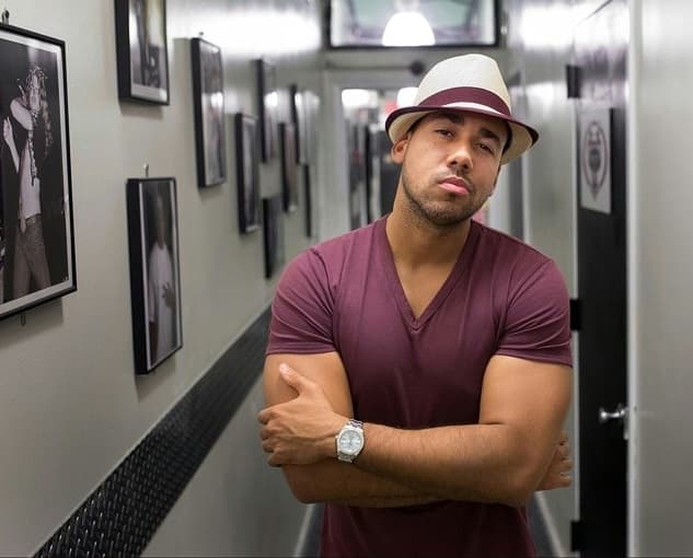 El primer trofeo que alzó como solista en este show fue en el año 2014ª Video Musical por ¡Propuesta Indecente’.