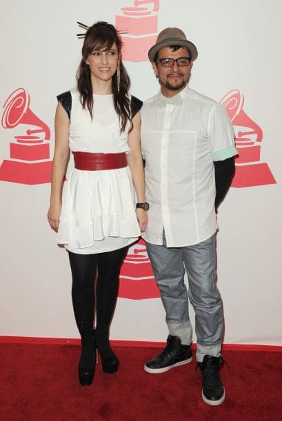 Los chicos de Jotdog, muy relajados en el homenaje de Caetano.