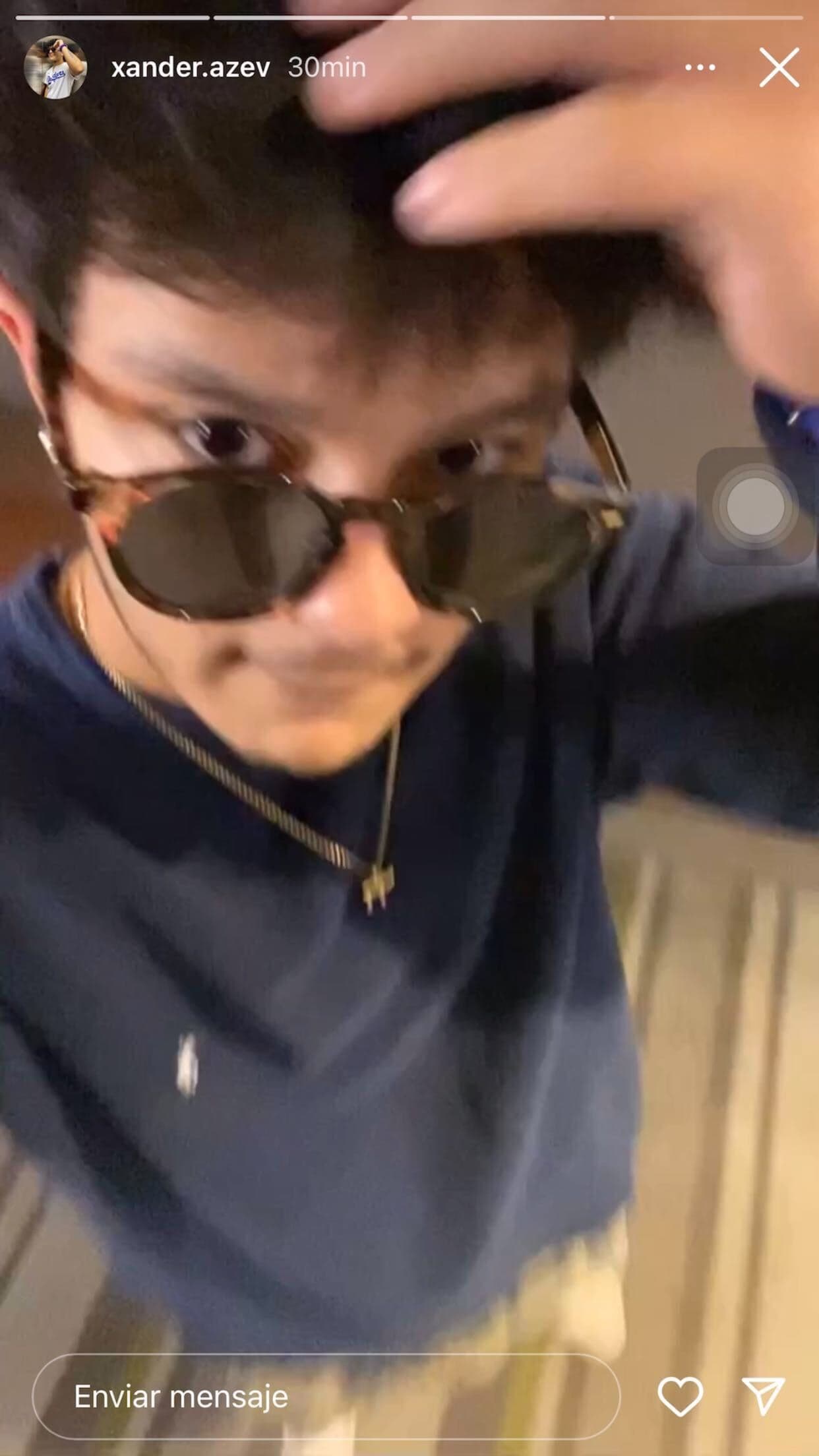 En esa ocasión, Xander había cumplido los 17 años. 
<br>