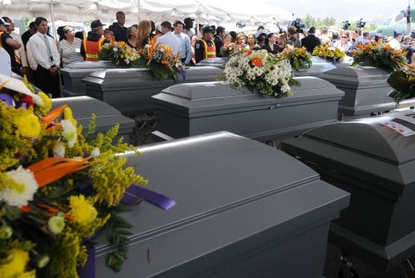 Los 72 ejecutados, 58 hombres y 14 mujeres, fueron en su mayoría inmigrantes provenientes de Centro y Sudamérica, asesinados por la espalda, para posteriormente ser apilados y puestos a la intemperie.