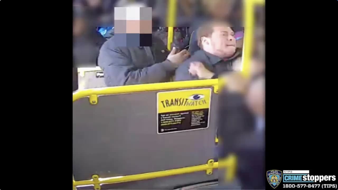 Buscan a sujeto por fracturarle la nariz a señor de 76 años en autobús de El Bronx